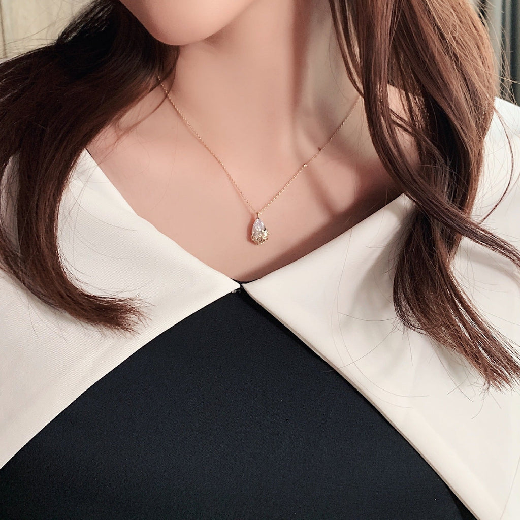 Floral Teardrop Crystal Pendant Necklace